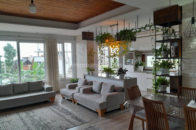 واحد 2 خواب تی ته در طبقه اول ویلا چالوس