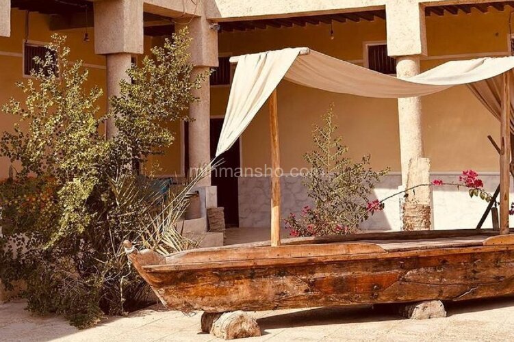 واحد 30 متری لابستر در بوم گردی در قشم