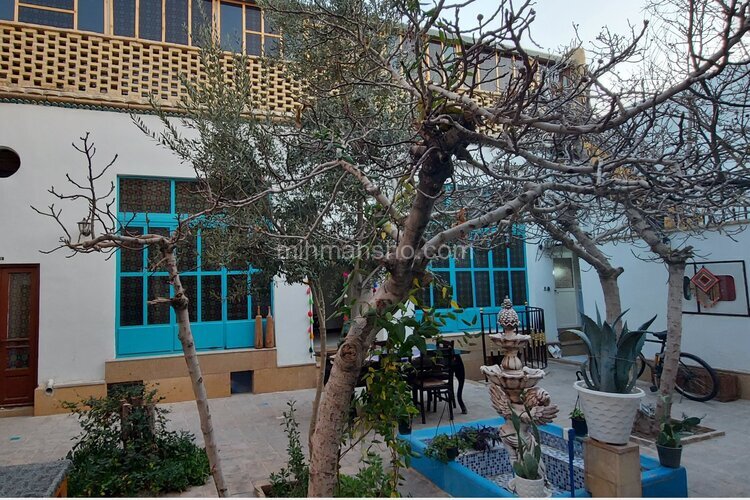 اتاق 3 تخته نارنج در اقامتگاه بوم گردی در اصفهان