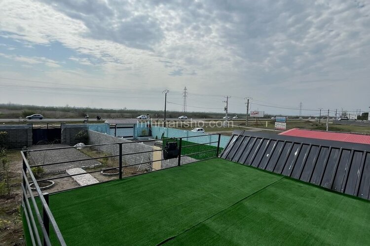 کلبه سوئیسی چوبی تکخواب ساحلی ایاز در بندرانزلی