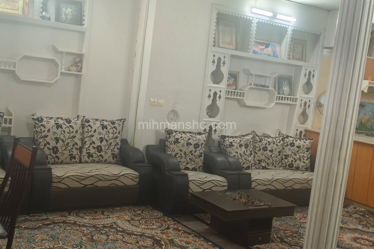 آپارتمان مبله تکخواب رزاق در اصفهان