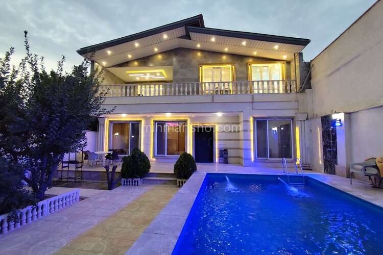 ویلا دوبلکس استخردار مبله سه خواب یاس در چهارباغ