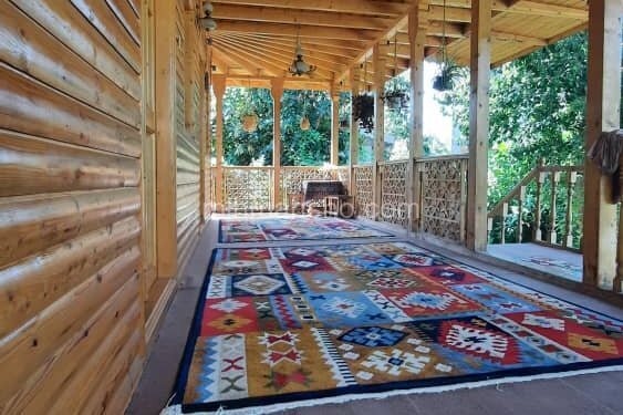 اتاق نازگل در اقامتگاه بومگردی خمام