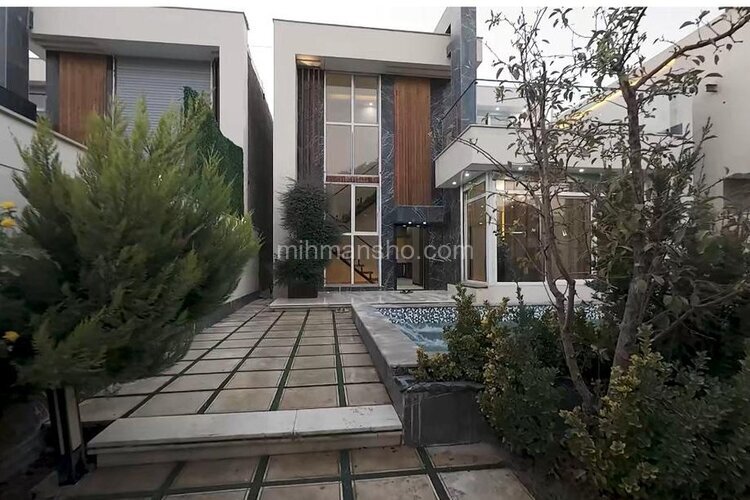 ویلا دوبلکس استخردار مبله سه خواب ماتریکس در چهارباغ