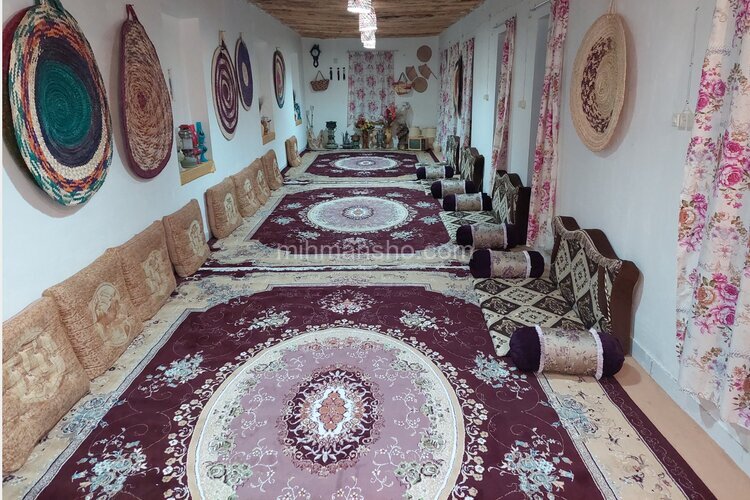 اتاق مجلسی در اقامتگاه بومگردی دشتی بوشهر