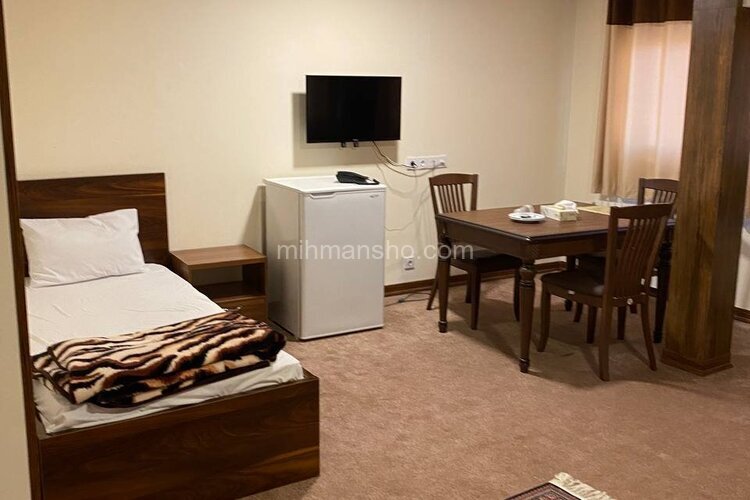 واحد تکخواب 5 تخته در هتل آپارتمان صومعه سرا