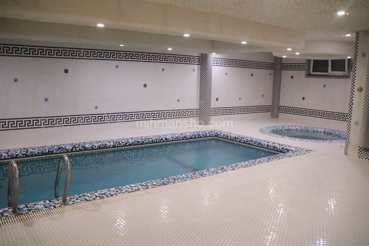 ویلا با استخر سرپوشیده در آبسرد