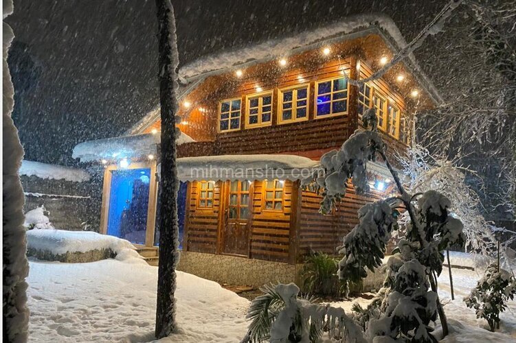 کلبه چوبی دوبلکس آرامش در لاهیجان