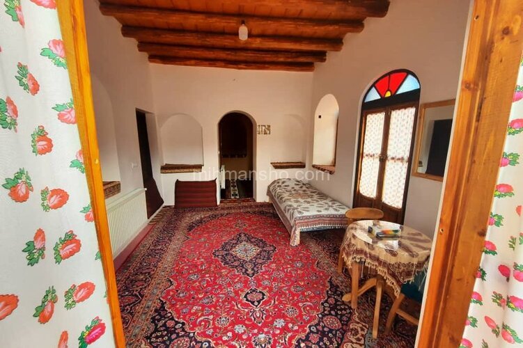 اتاق خوش نشین در اقامتگاه سنتی نطنز