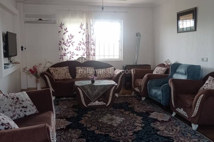 واحد در طبقه اول ویلا پره سر