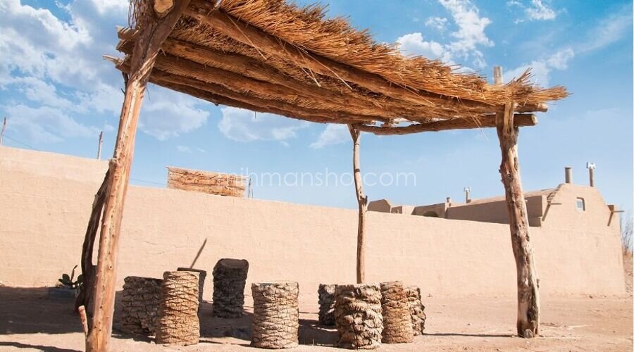 اتاق دراقامتگاه بومگردی در اصفهان