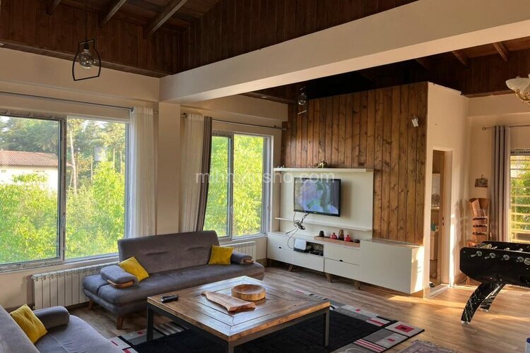 ویلا دوبلکس  استخردار سه خواب در کلاردشت