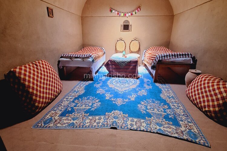 اتاق(هوا) اقامتگاه بوم گردی در میبد