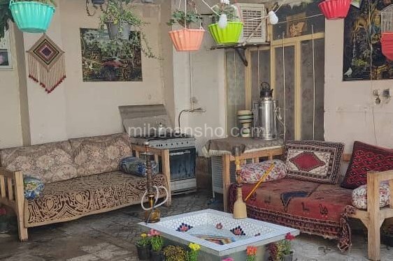 سوئیت سنتی 15 متری دو در شیراز