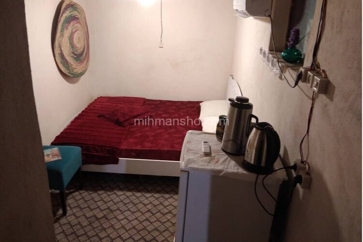 واحد نفس در اقامتگاه بومگردی هرمز