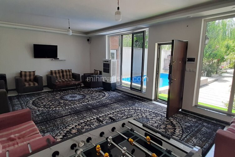 باغ ویلا استخر دار دو خواب مهدی در چهارباغ