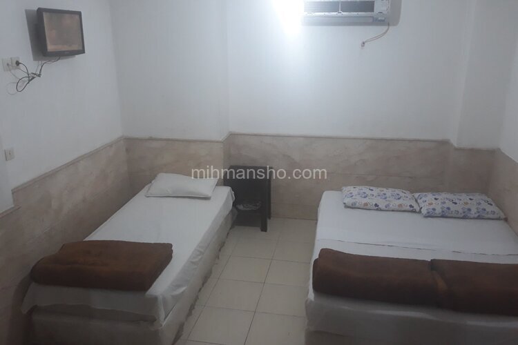 سوئیت سه تخته 1 در میهمانپذیر قم