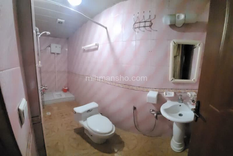 واحد تکخواب سه نفره در هتل آپارتمان در مشهد