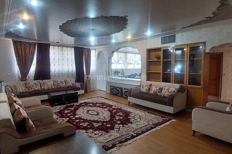 آپارتمان دو خوابه بزرگمهر در اصفهان