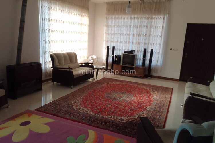 ویلا استخردار دوخواب آرامش در چهارباغ