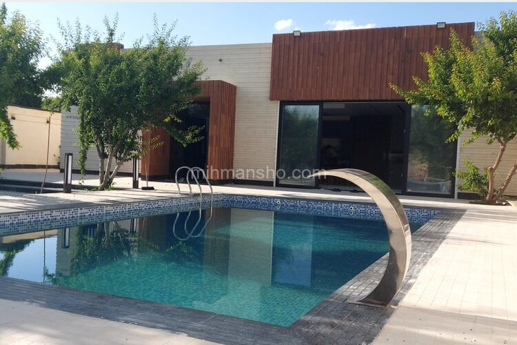 ویلا استخردار لاکچری دوخواب در اصفهان