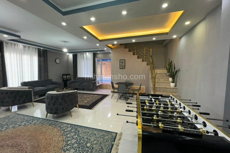 ویلا دوبلکس استخردار دوخواب آوین در چهارباغ