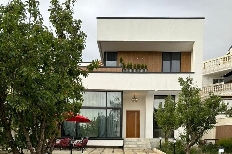 ویلا دوبلکس چهارخواب استخردار با جکوزی برمودا در رودهن