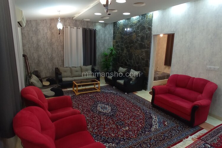 باغ ویلای استخردار درهمدان