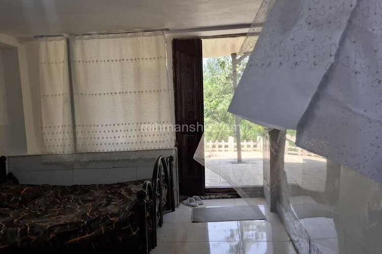 واحد مبله بید مجنون دو در رودسر