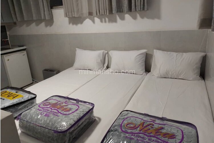 سوئیت سه تخت باب الجواد در مشهد