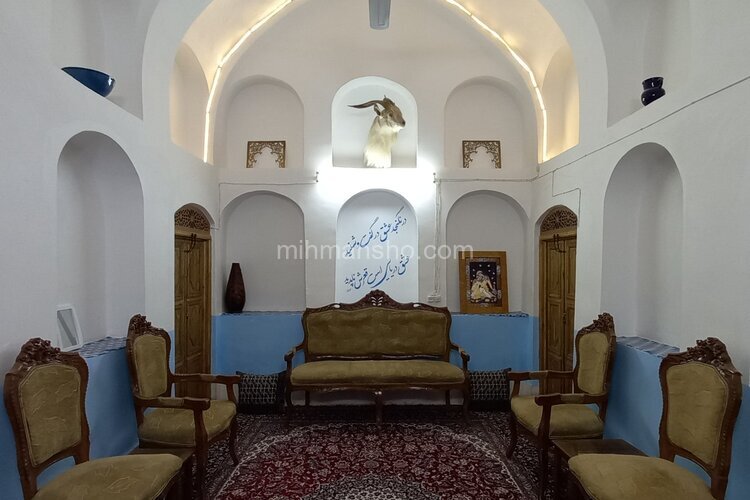 ویلا سنتی چهارخواب در اصفهان