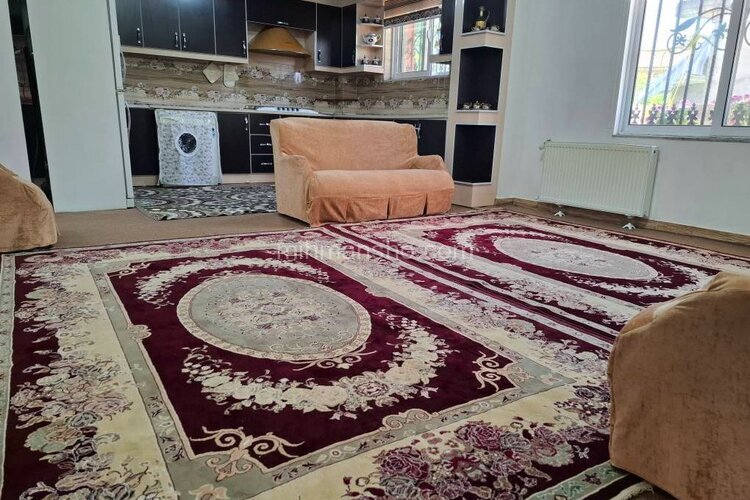 واحد مبله تکخواب در طبقه همکف ویلا در اسالم