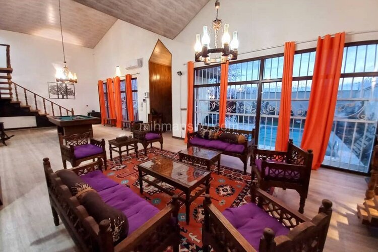 ویلا استخردار دوبلکس دوخواب مارالی در ساوجبلاغ