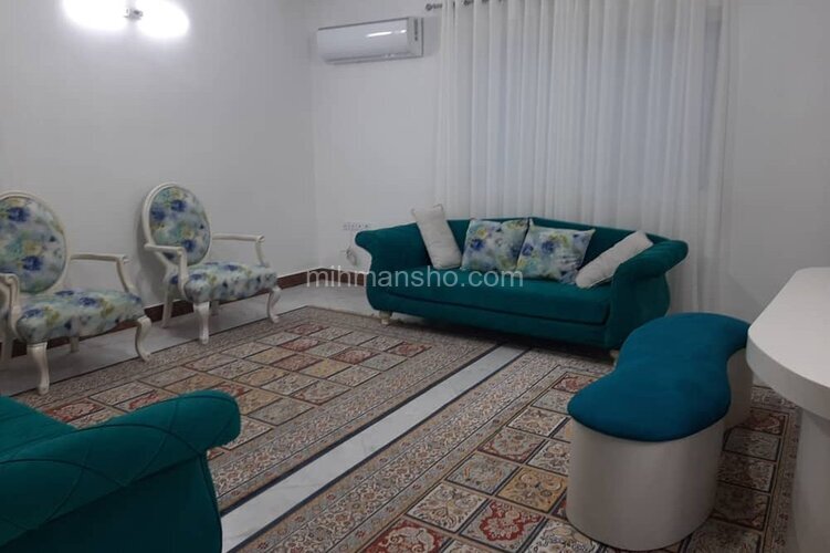 واحد در طبقه همکف مانلی شیرگاه