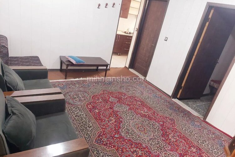 واحد تکخواب مبله 5 نفره در مسافرخانه مشهد