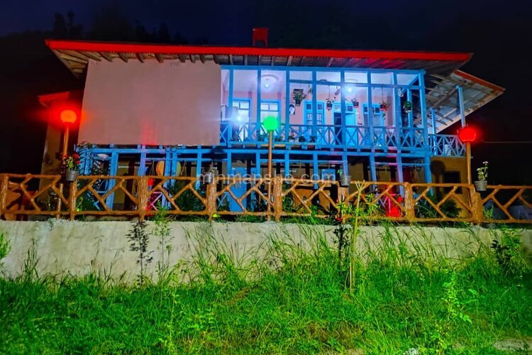 اتاق 14 متری 3 در رودبار