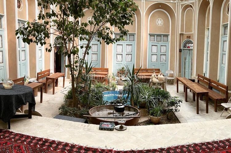 اتاق اورمزد در سرای مهربان در بومگردی یزد