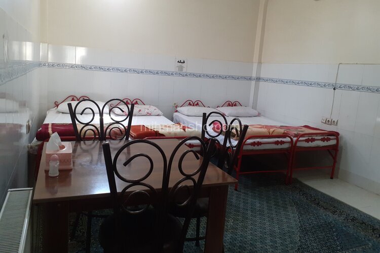 سوئیت 302 درمهمانپذیر تبریز