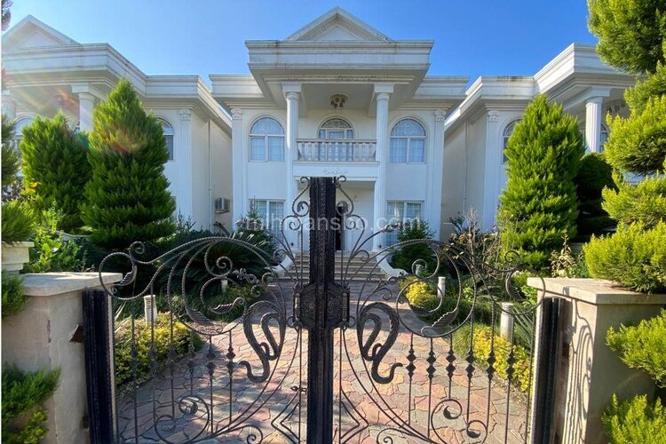 ویلا دوبلکس سه خواب در دهکده ساحلی زیباکنار