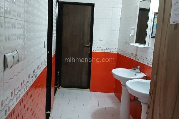 اتاق سه تخته (vip) در مسافرخانه پامنار
