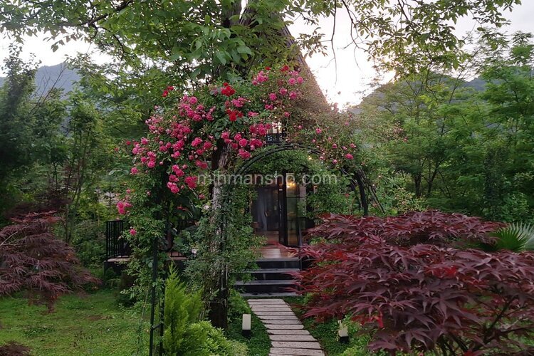 کلبه سوئیسی دوبلکس جکوزی دار مبله دوخواب در فومن