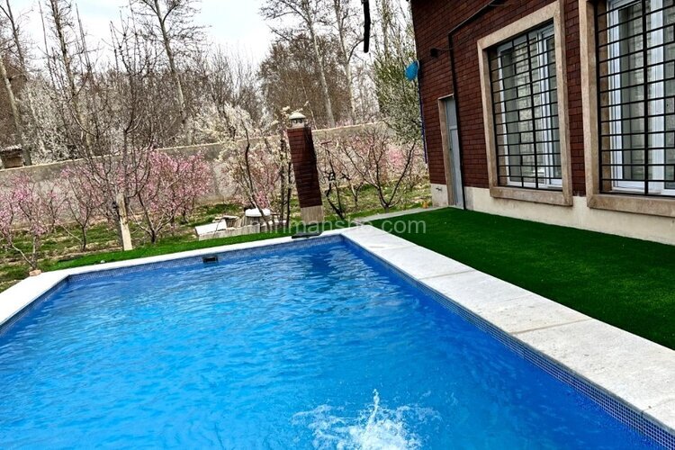 باغ ویلا دو خواب استخردار در ساوجبلاغ