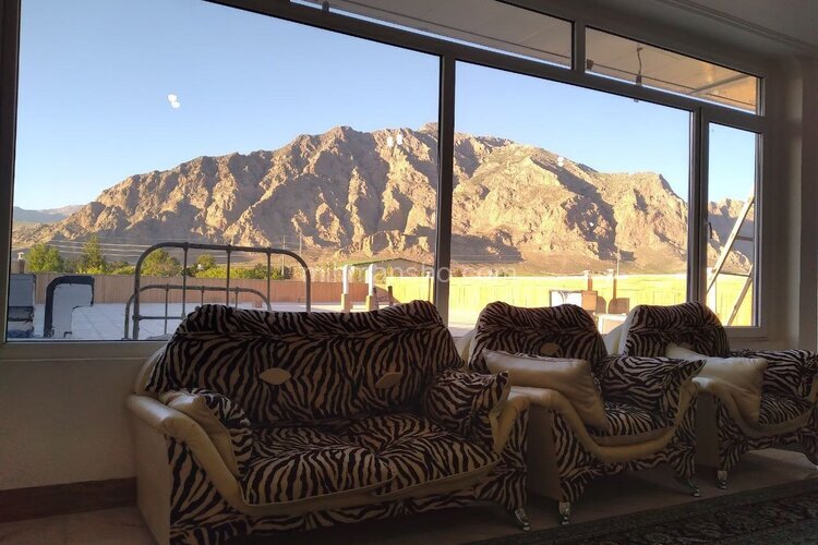 آپارتمان تکخواب مبله در کرمانشاه