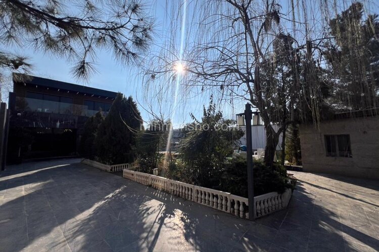 ویلا دوبلکس استخردار دو خواب در چهارباغ