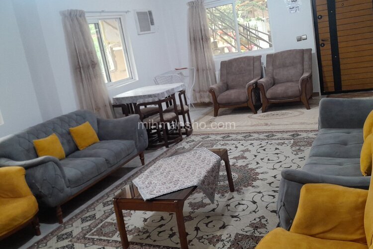 واحد مبله دوخواب در طبقه همکف ویلای نوشهر