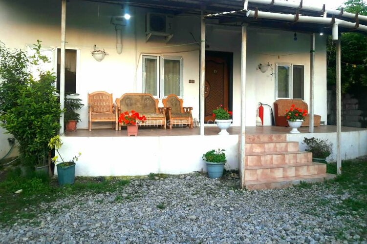 واحد موفق در طبقه همکف ویلا روستا میاندج در شیرود