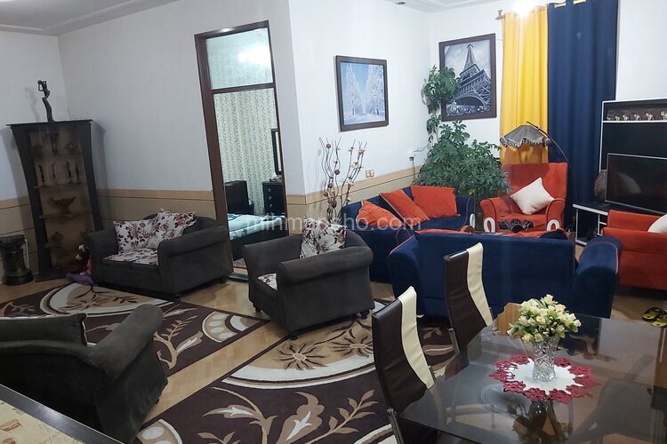 خانه ویلایی مبله در ماهان کرمان