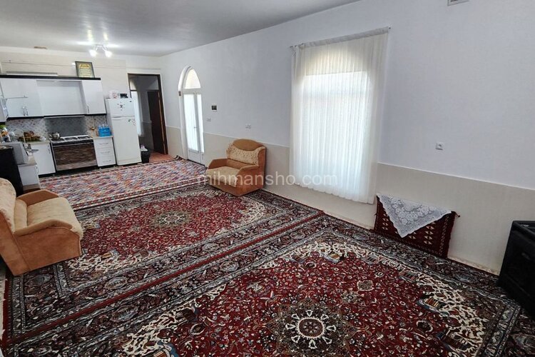 واحد تکخواب در اقامتگاه بوم گردی در طبس