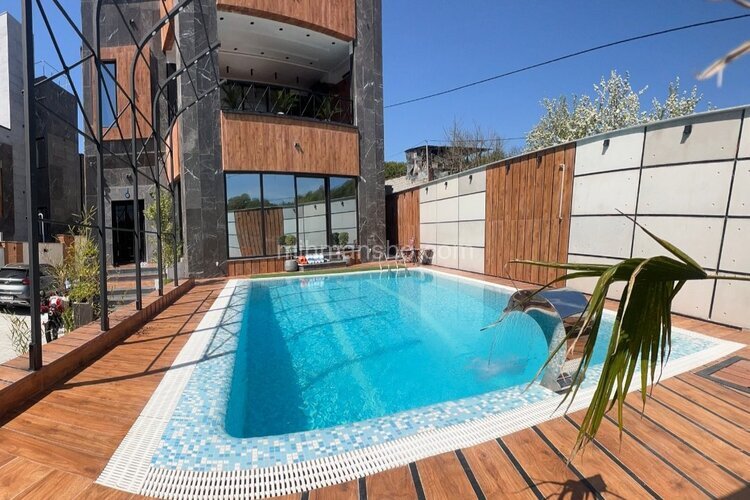 ویلا تریپلکس 4 خواب استخردار مهرآبان در شیرگاه