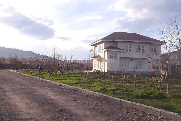 واحد دوخواب در طبقه دوم ویلای کلاردشت